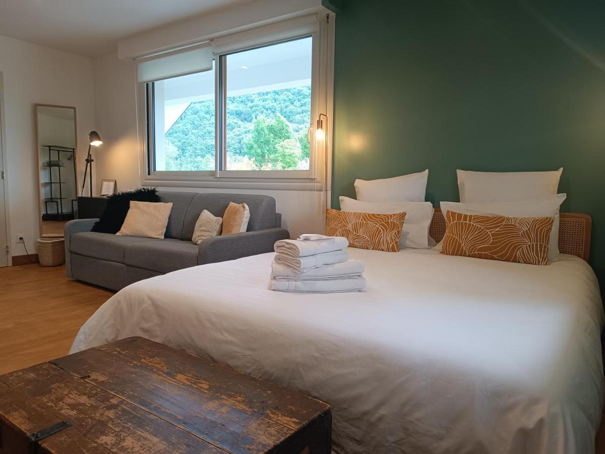Bed and Breakfast Le Jardin De Moulis, Saint Girons, Ariege, Pyrenees, Exterior foto